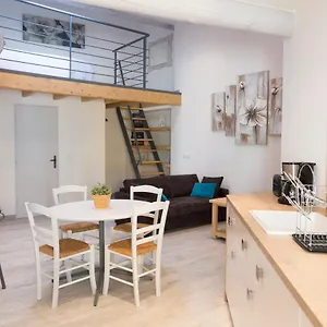 Grand Studio à La Nuitée Appartamento